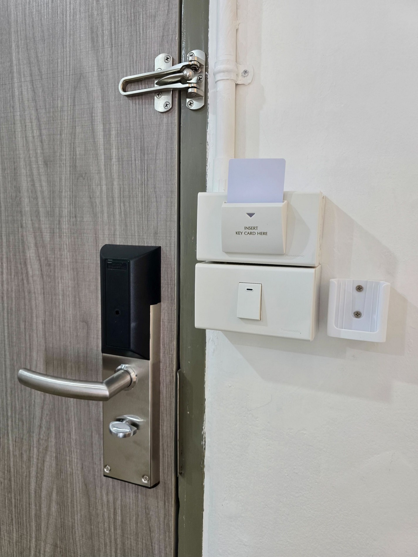 Comfort Rooms