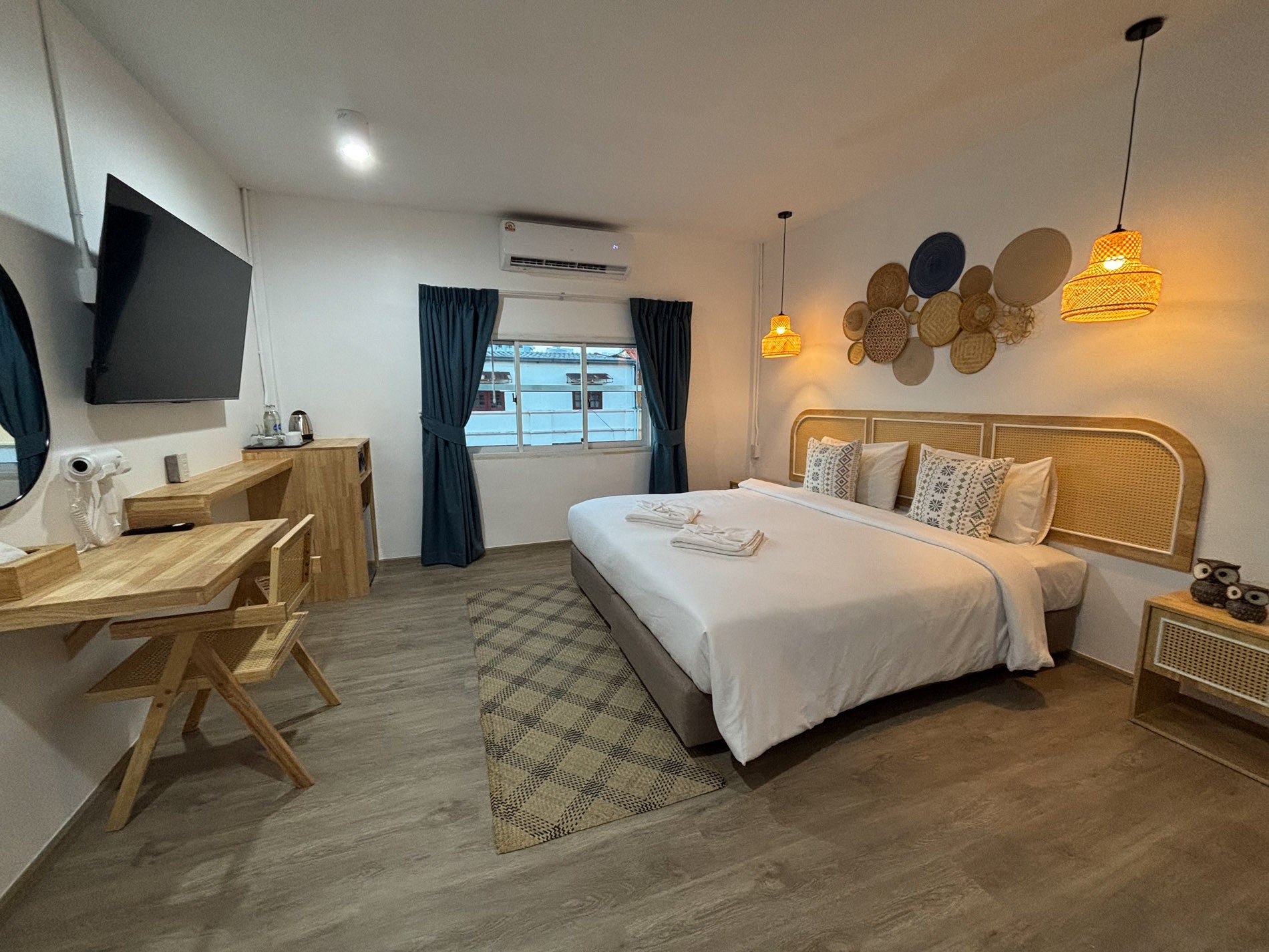 Premier Room