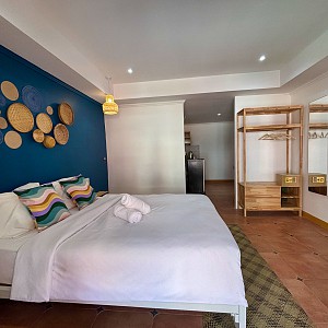 Studio Balcony Room